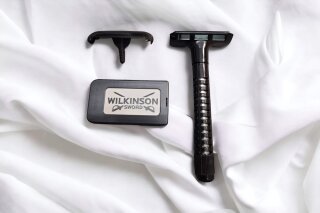Wilkinson Sword Classic Rasierer mit 5 Stück  Rasierklingen